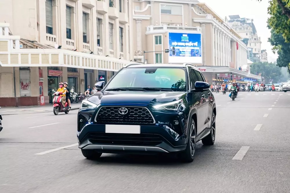 toyota-yaris-cross-2