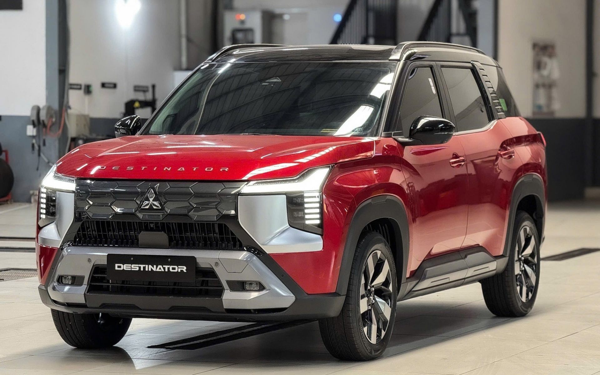 Mitsubishi Destinator 19