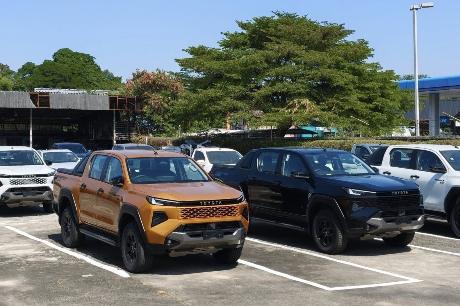 Toyota Hilux 2026 14