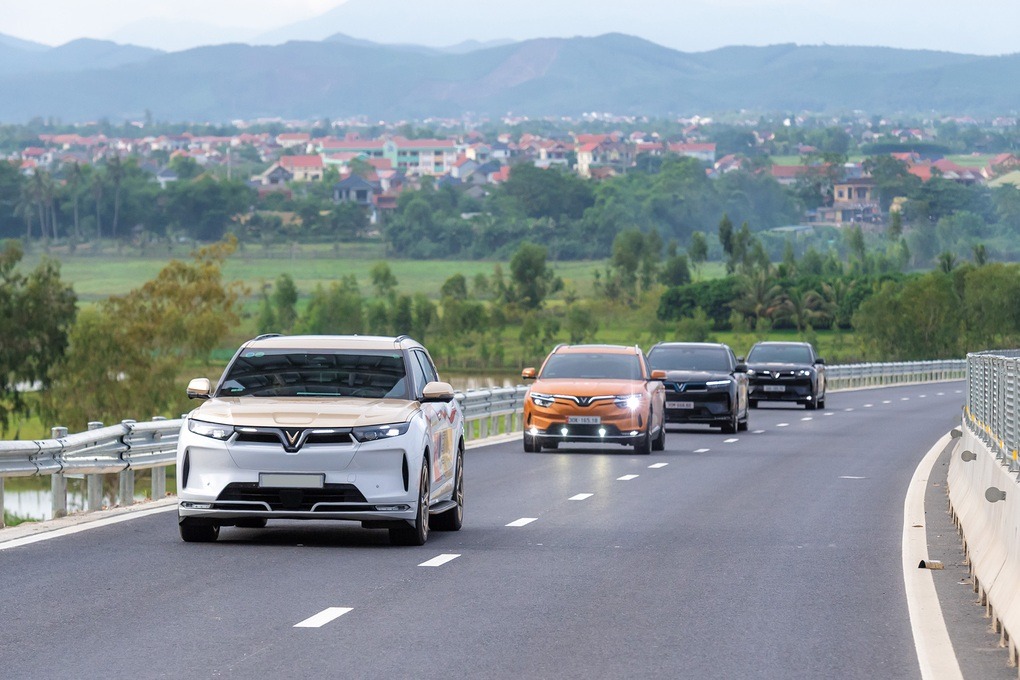 VF Connect – gói phần mềm mới của VinFast dành cho ô tô điện từ VF 6 trở lên