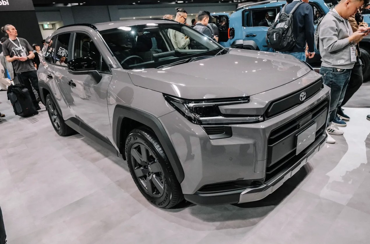 Toyota RAV4 2026 2