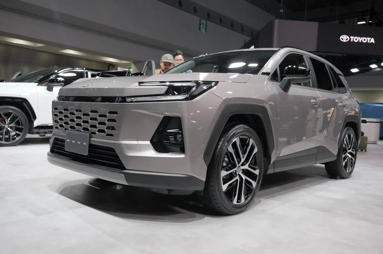Toyota RAV4 2026