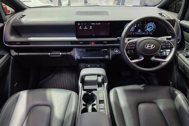 Hyundai Stargazer 2026 2