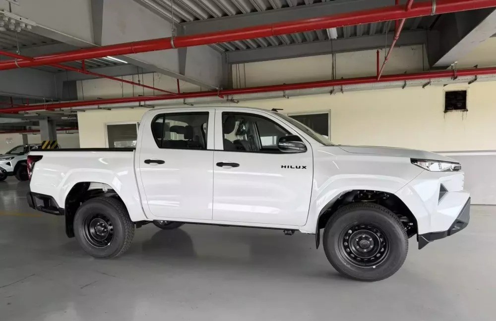 Toyota Hilux 2026 1