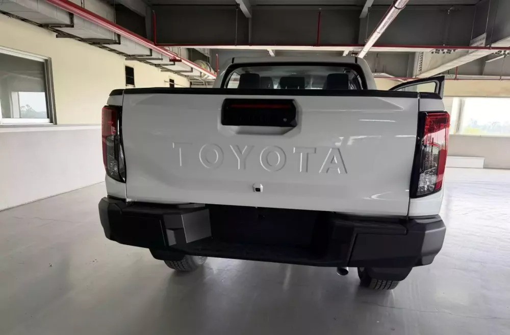 Toyota Hilux 2026 3