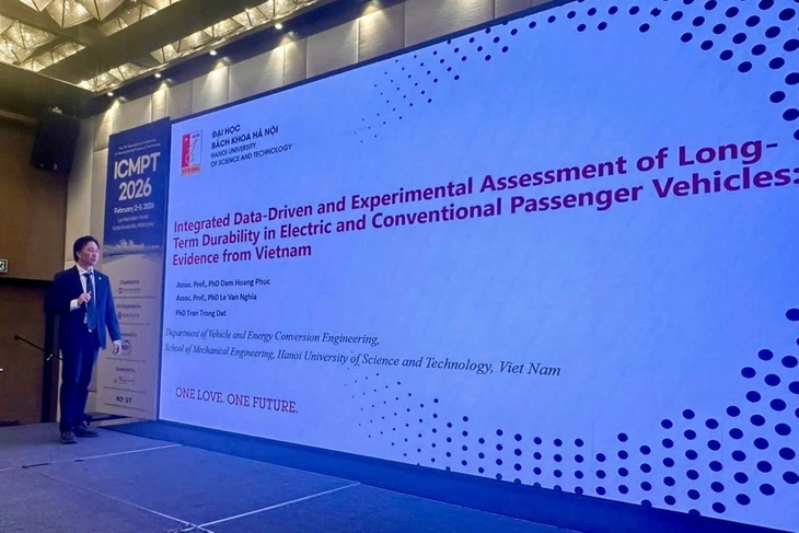 anh2-17702805601931007642744