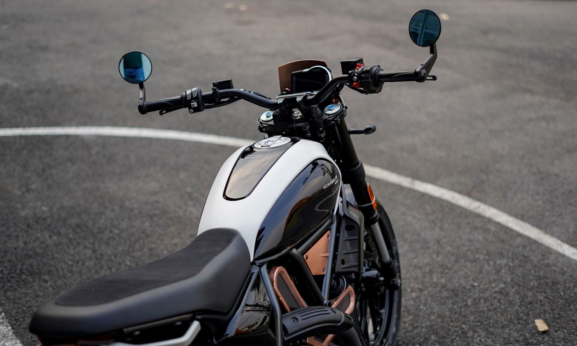 Ducati Scrambler Rizoma 3