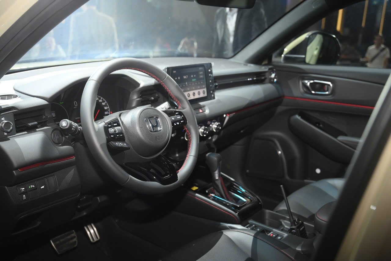 Honda HR-V eHEV RS 2