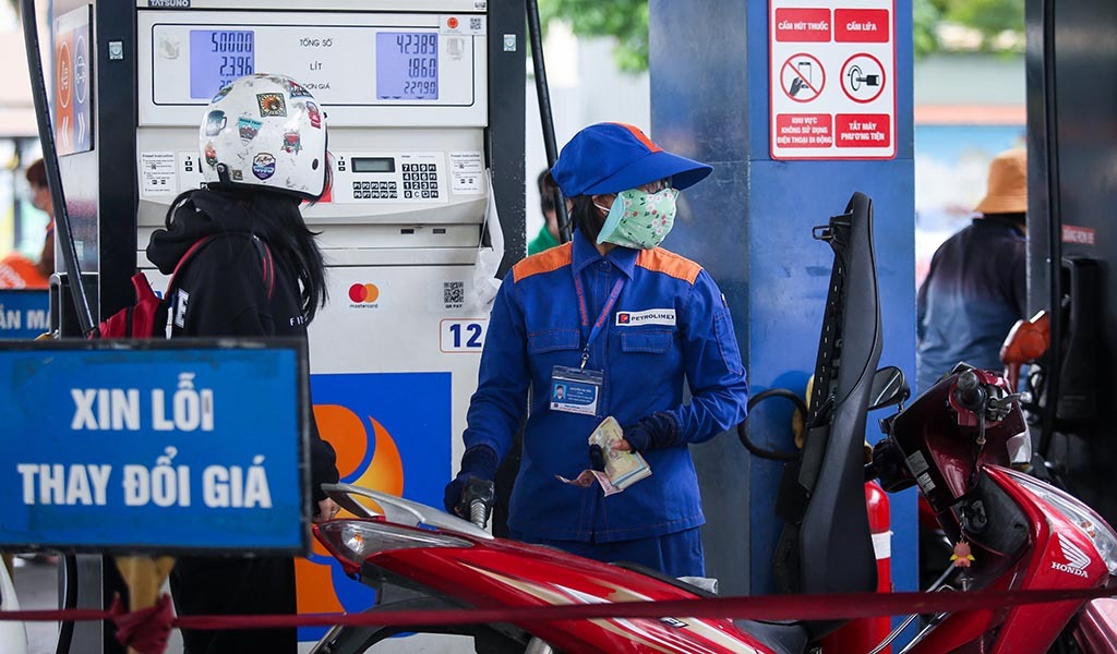 gia-xang-169540311629182620168