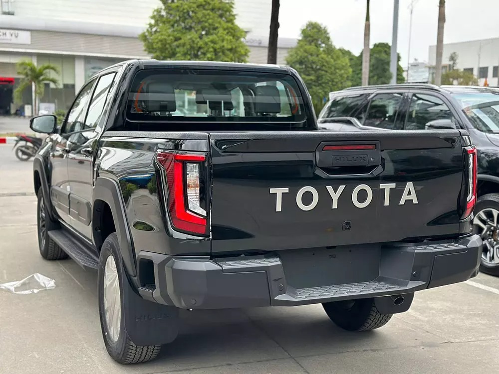 Toyota Hilux 2026 7