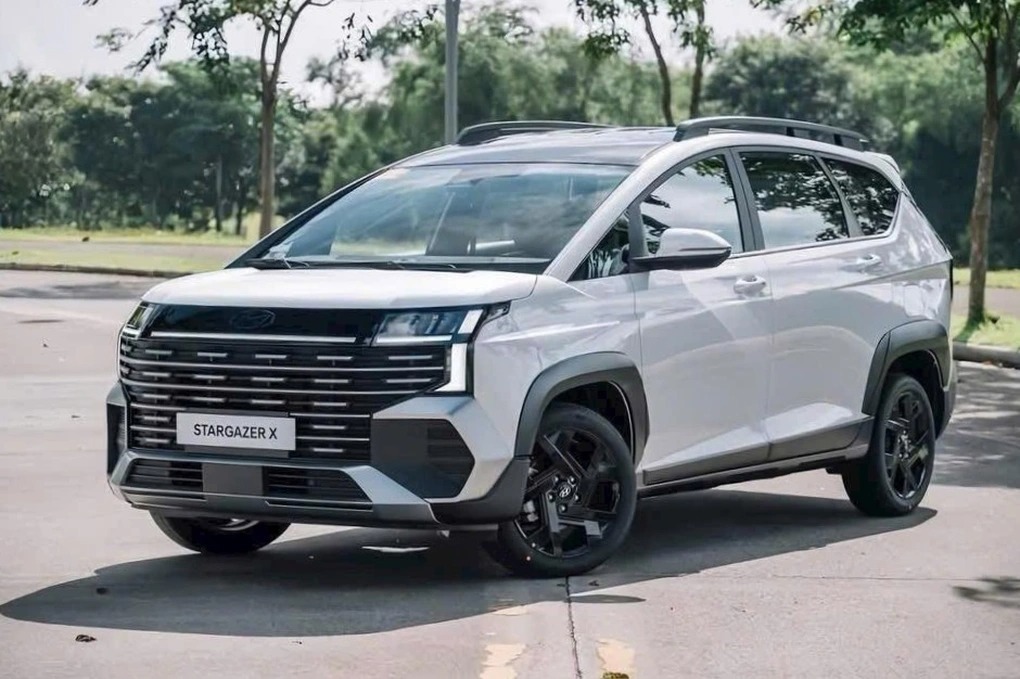 Hyundai Stargazer (2)