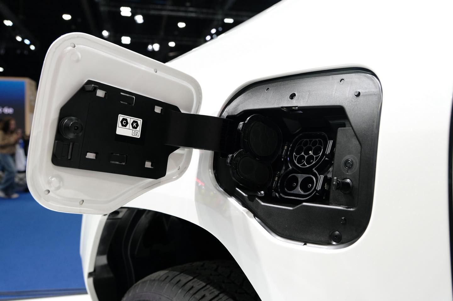 Toyota Hilux Travo-e (4)