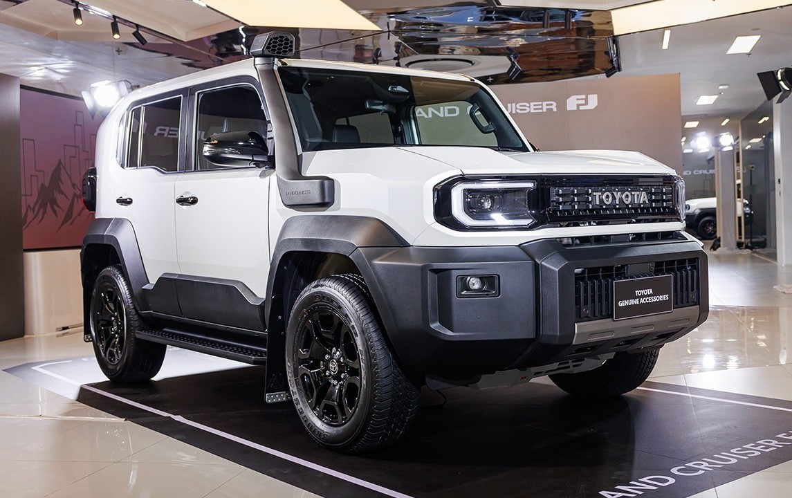 Toyota Land Cruiser FJ (2)