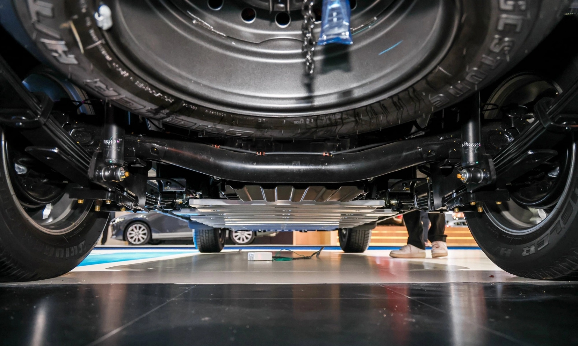 Isuzu-D-Max-EV-2026-9-5634-177-2045-6949-1774512573