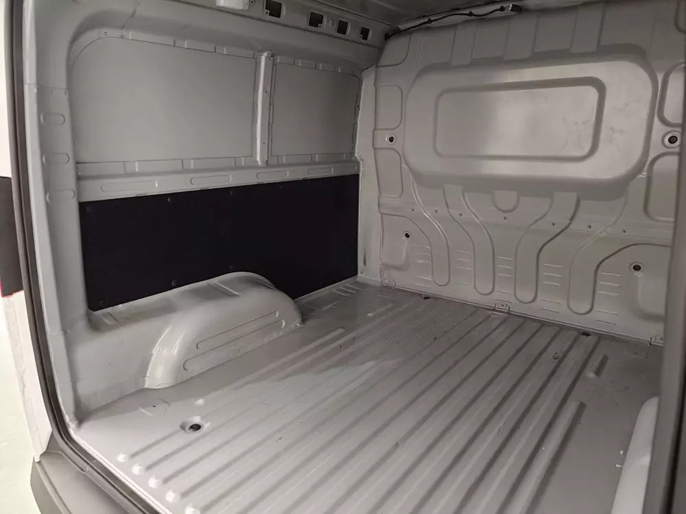 vinfast-ec-van-cua-lua-6-fcc5