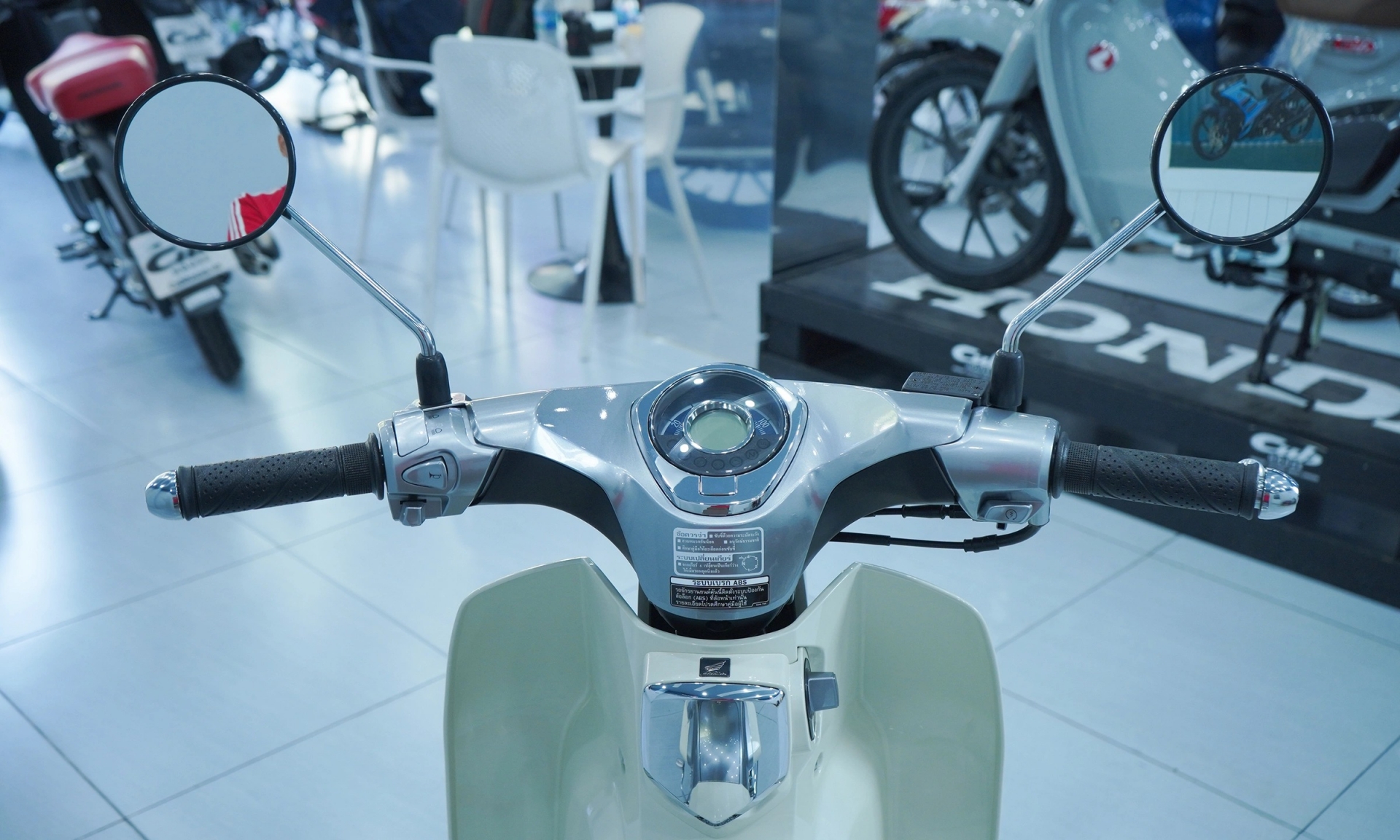 Honda Super Cub 2026 (5)