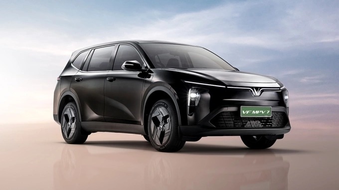 VinFast VF MPV 7 (3)
