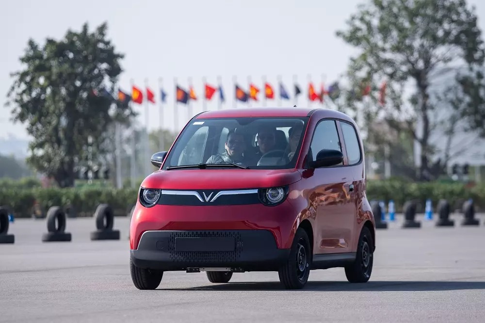 vinfast-minio-green-8