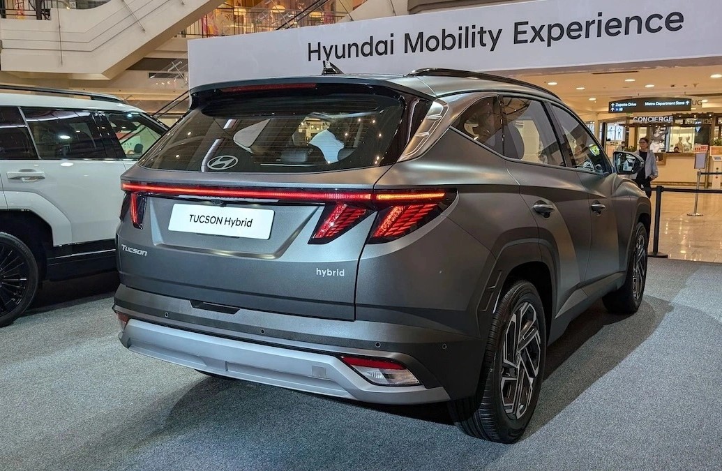 Hyundai Tucson Hybrid (2)