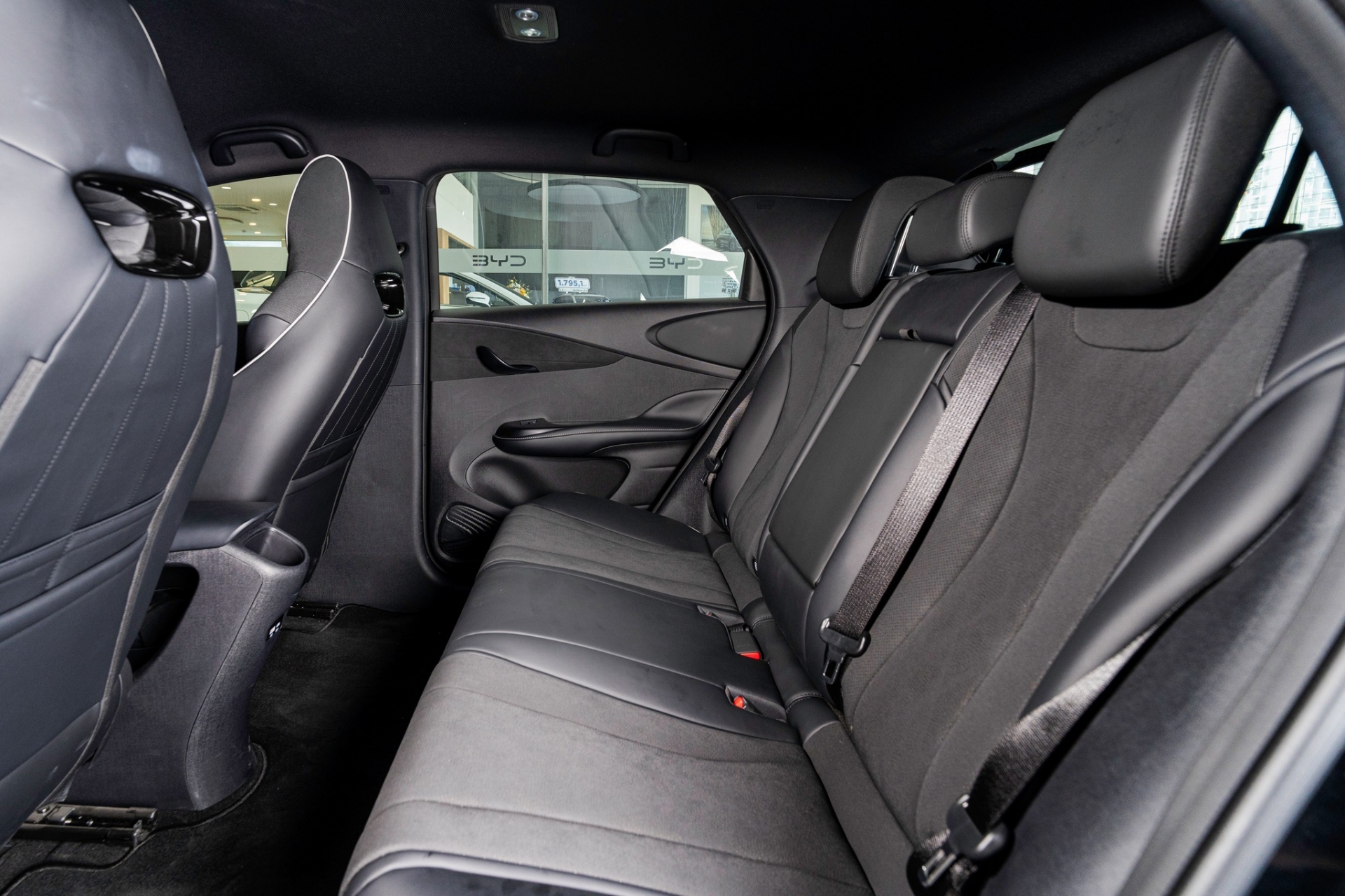 BYD Dolphin 2026 (11)