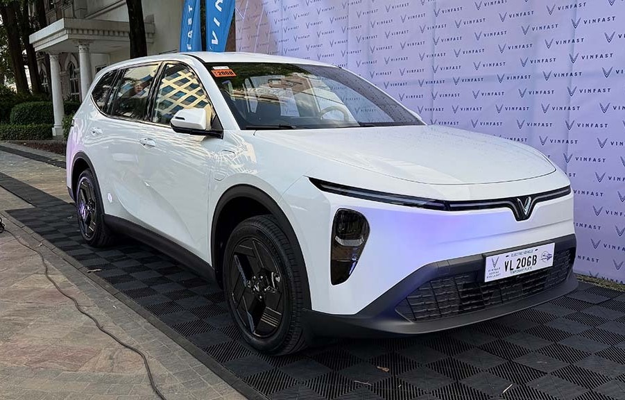 2026_vinfast_vf_mpv7_00