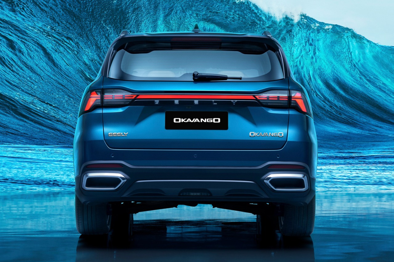 Geely Okavango (3)