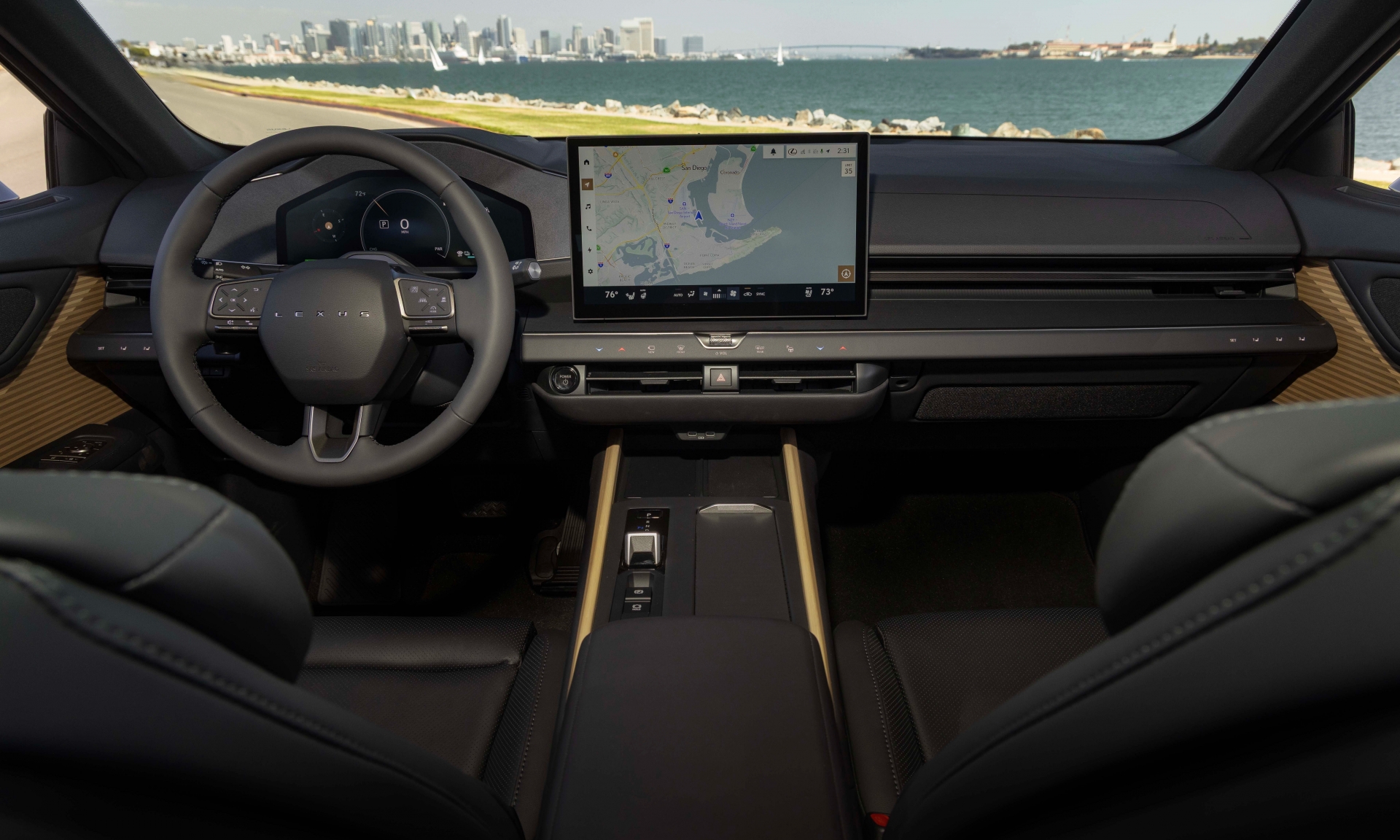 Lexus ES 500e (5)