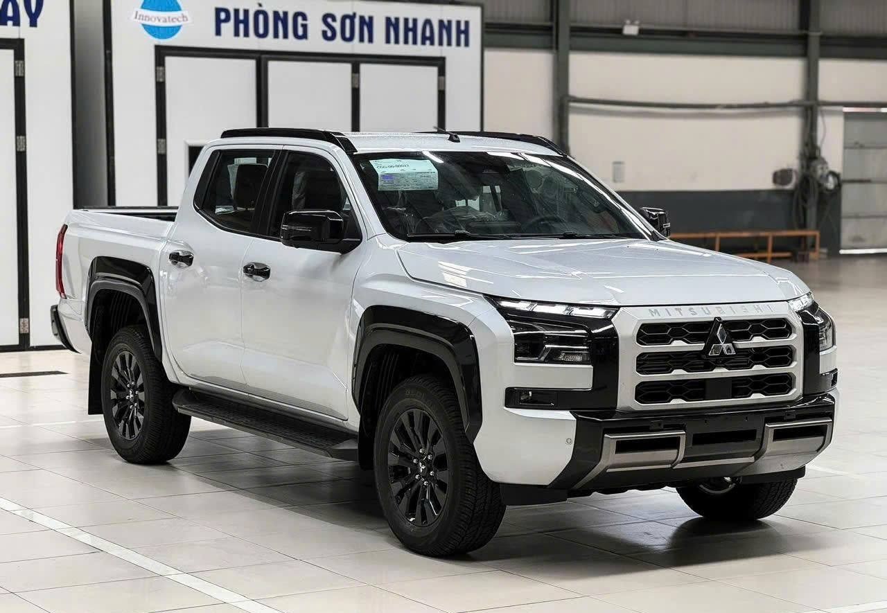 Mitsubishi Triton