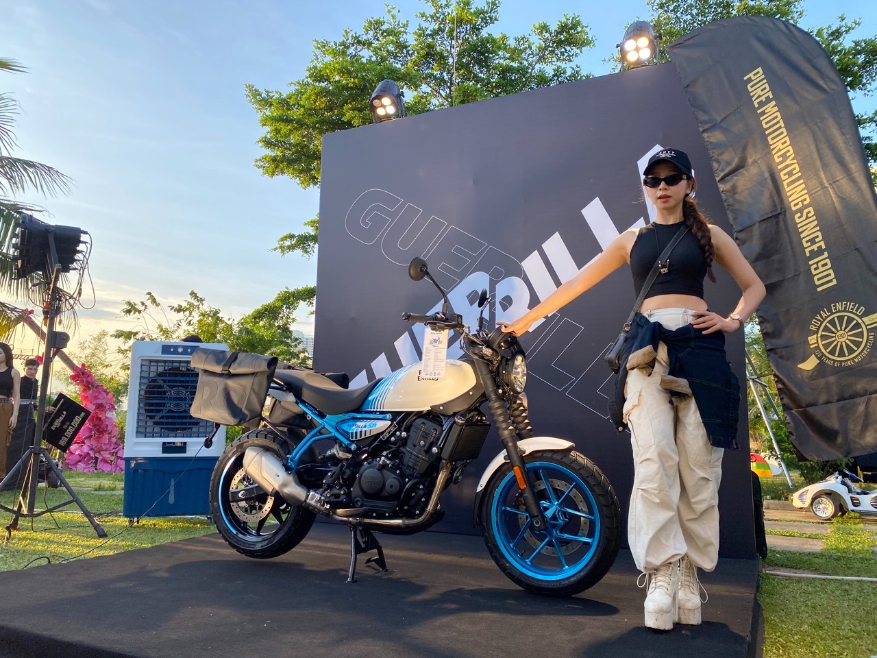 Royal Enfield Guerrilla 450