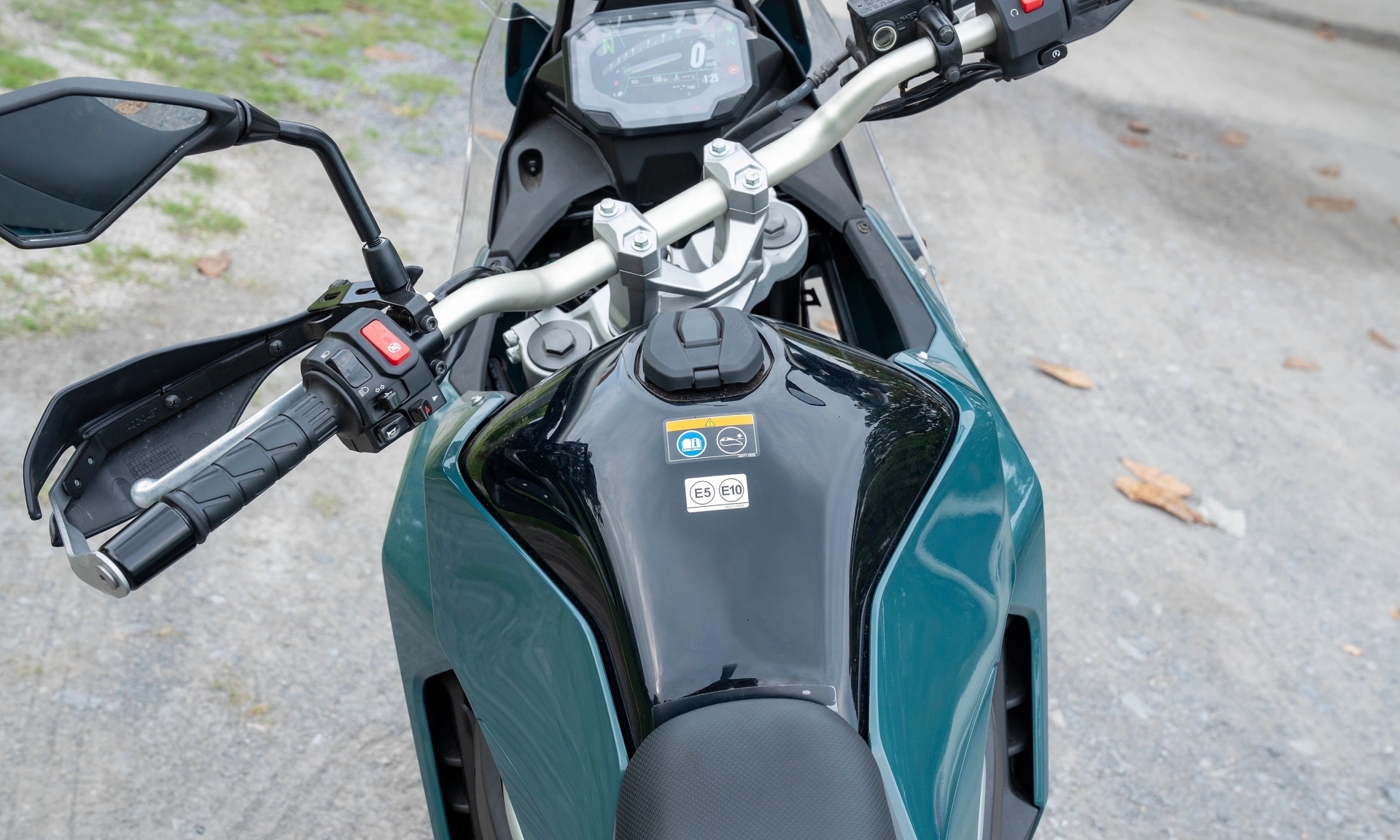 Kawasaki KLE500 ABS (6)