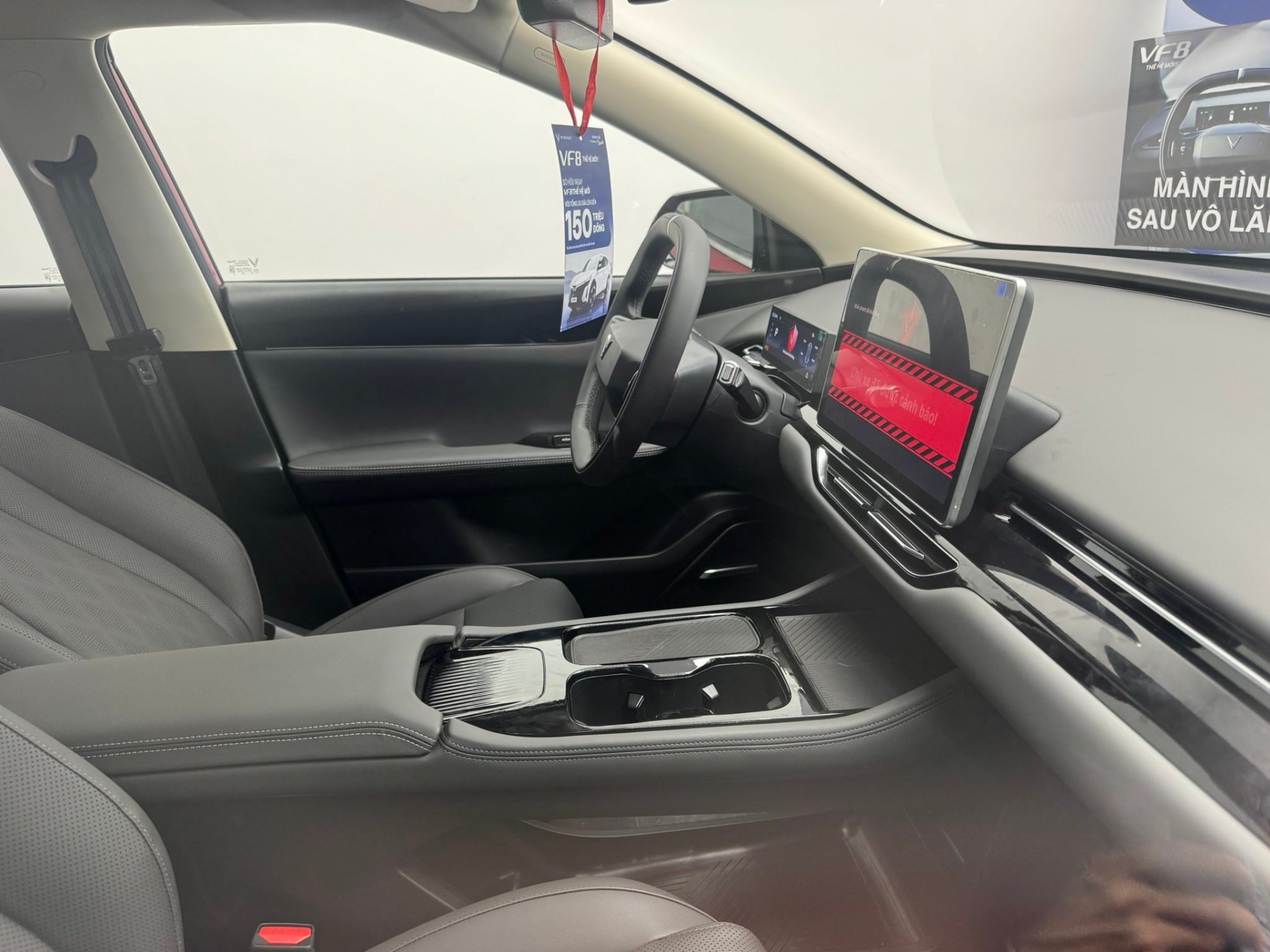 VinFast VF 8 (10)