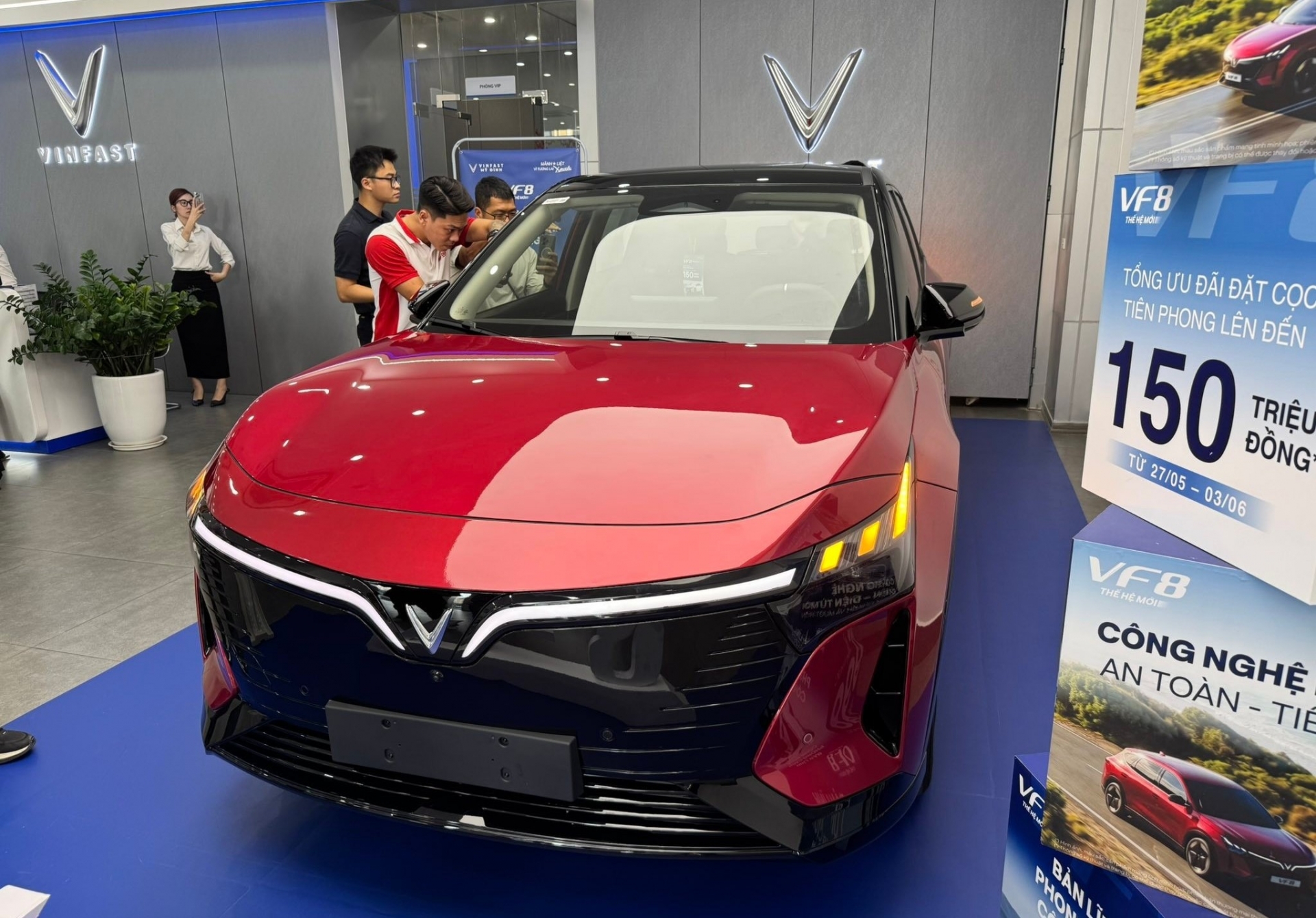 VinFast VF 8 (11)