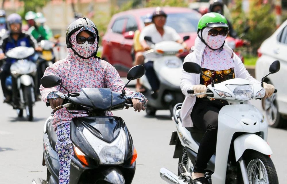 tranh-nang_hsqj.jpg