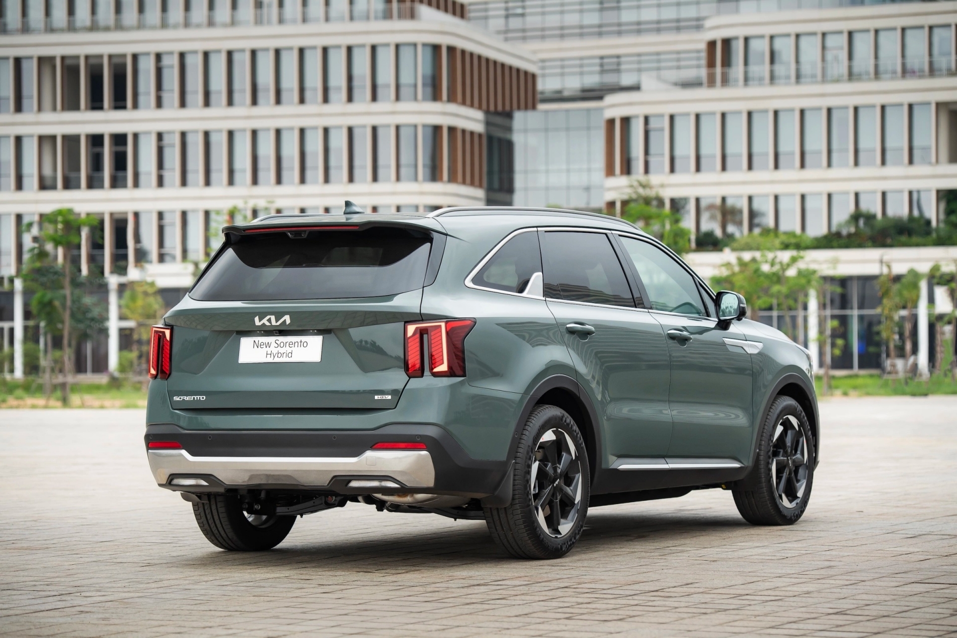 Kia New Sorento Hybrid (2)