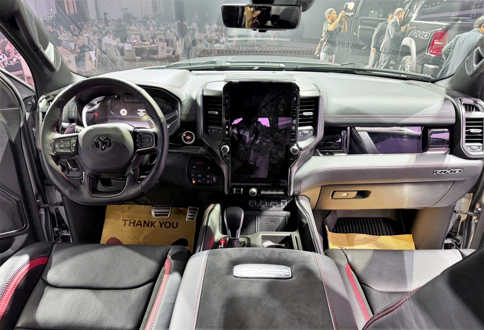RAM 1500 RHO (7)