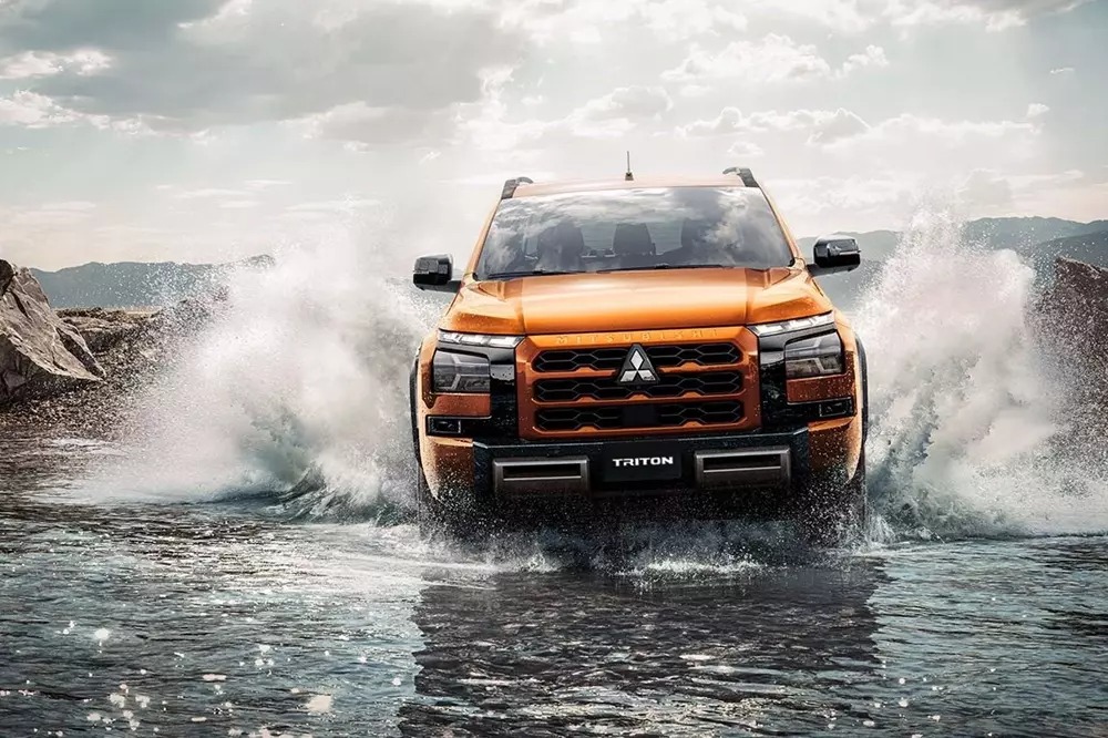 Mitsubishi Triton (5)