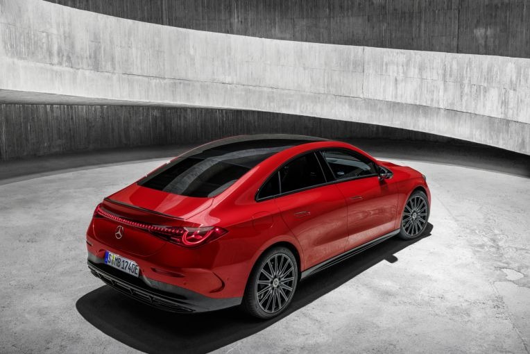 Mercedes-Benz CLA 200 EV (6)