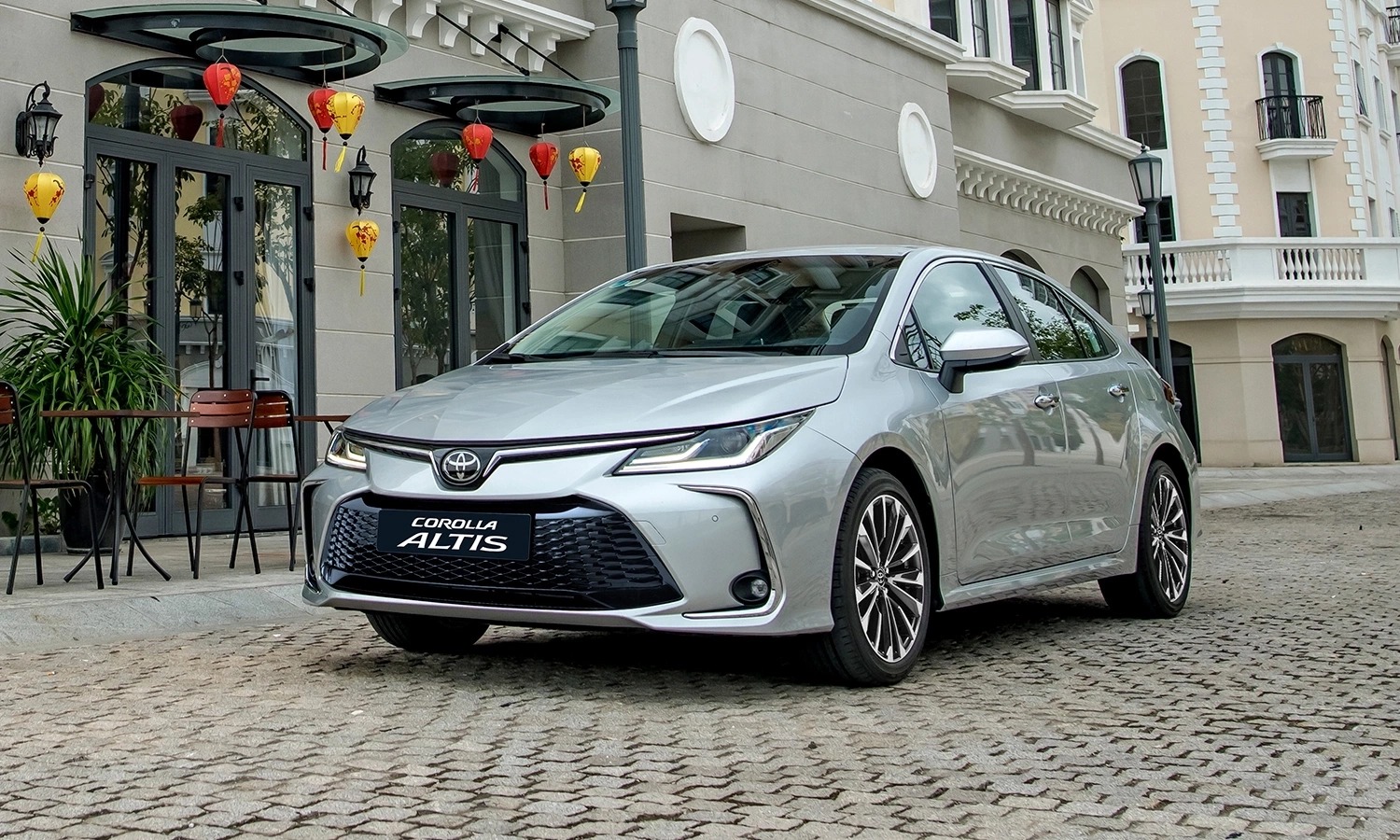 Toyota Altis