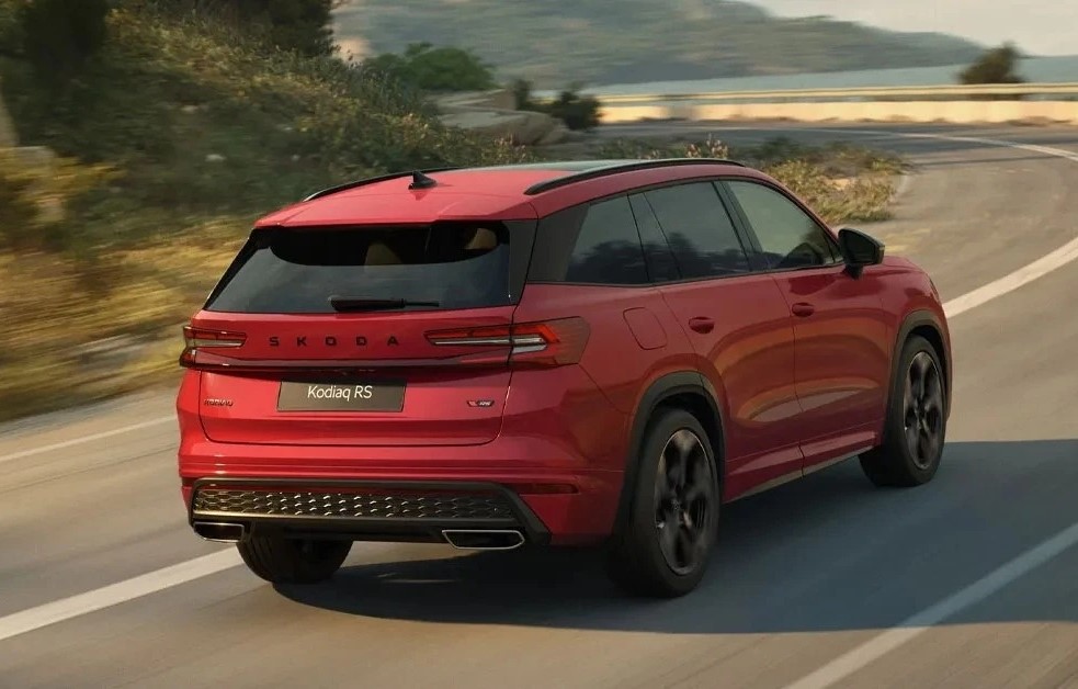 skoda_kodiaq_rs_drive_1