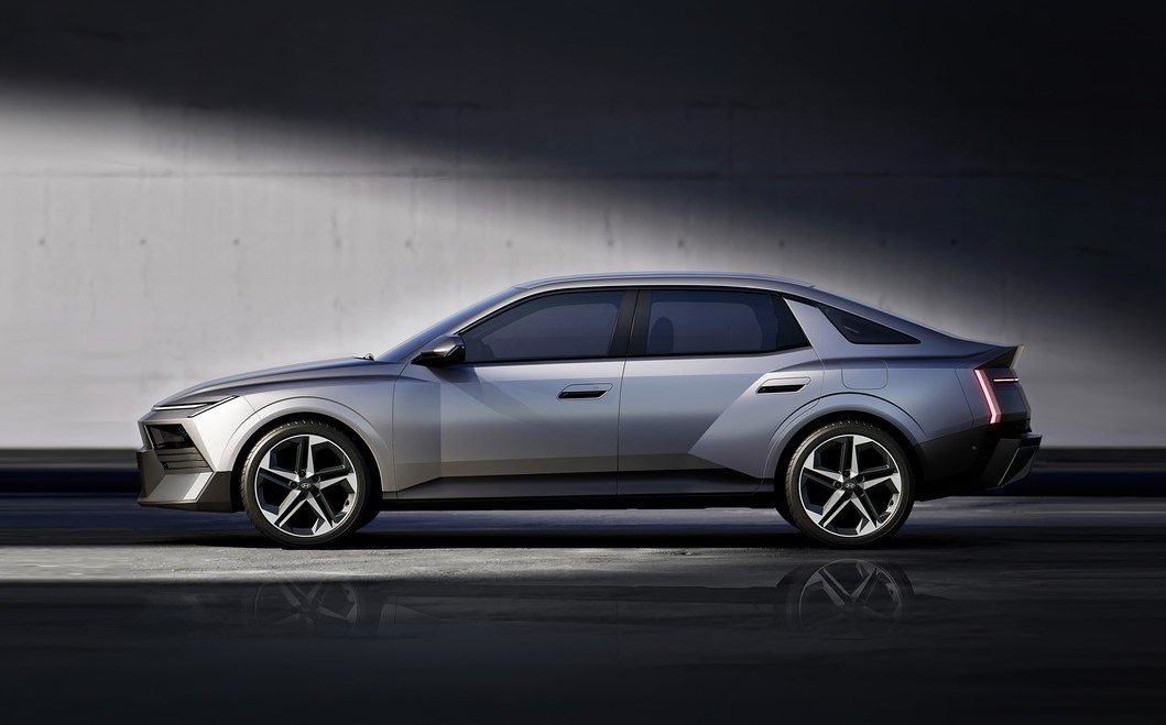 Hyundai Elantra (4)
