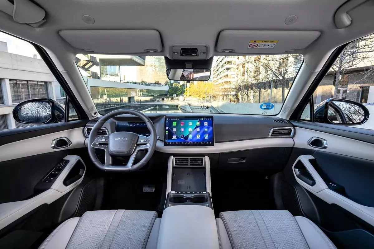 BYD Atto 2 DM-i (4)