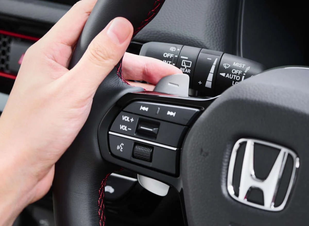 Honda Civic eHEV 2026 (5)