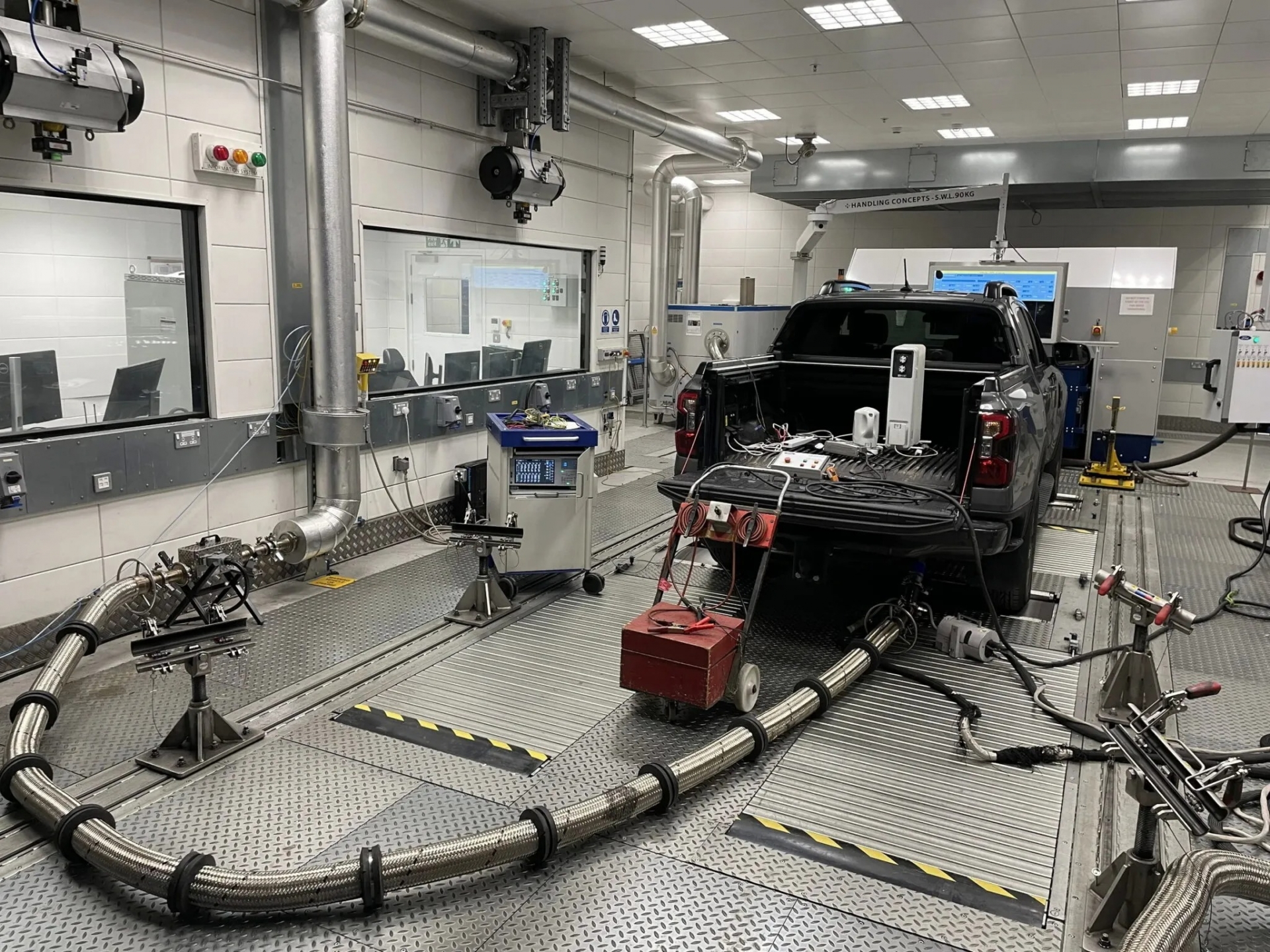 Ford Ranger PHEV (4)