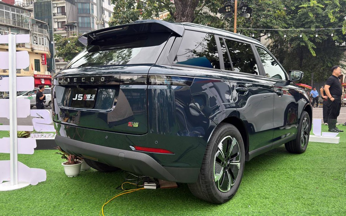 Jaecoo J5 hybrid (5)