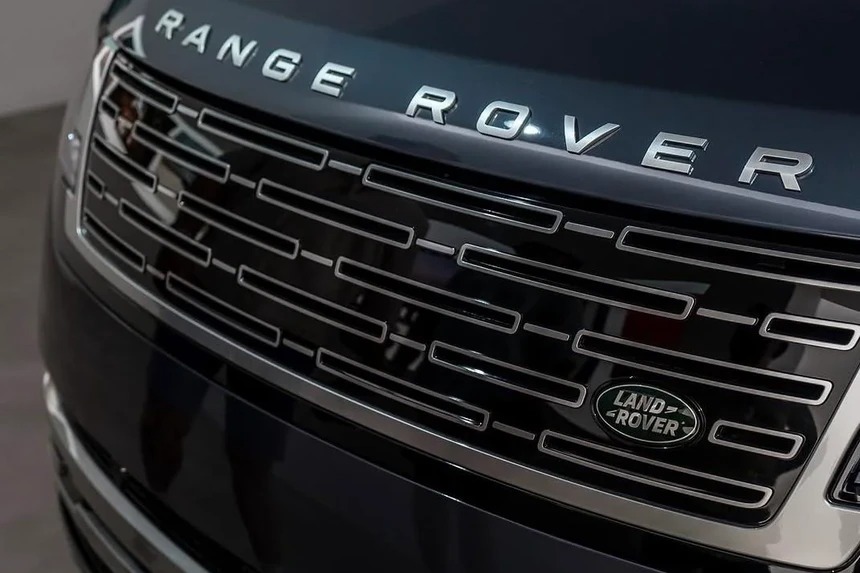 Range Rover Electric (2)