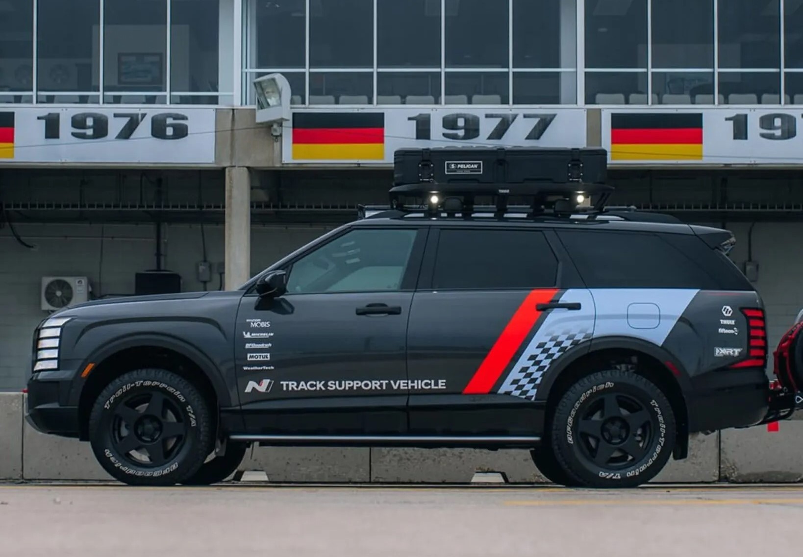 Hyundai-Palisade-XRT-N-Track-Support-Vehicle (3)