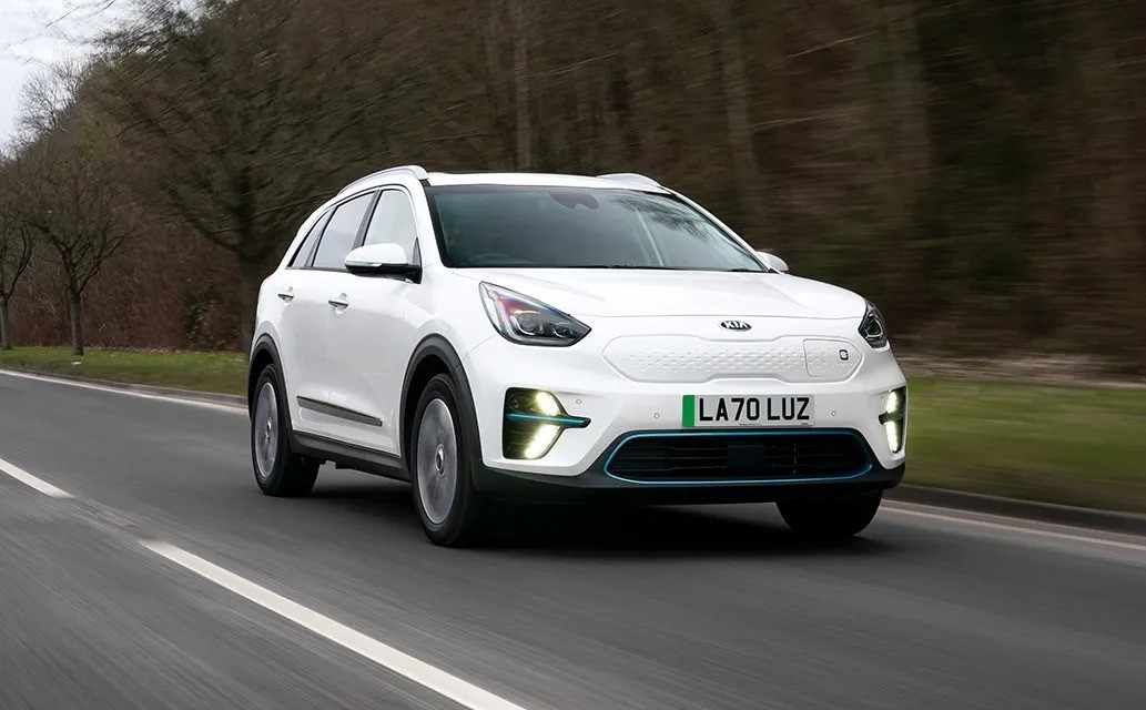 kia_e-niro_64kwh_front_dynamic