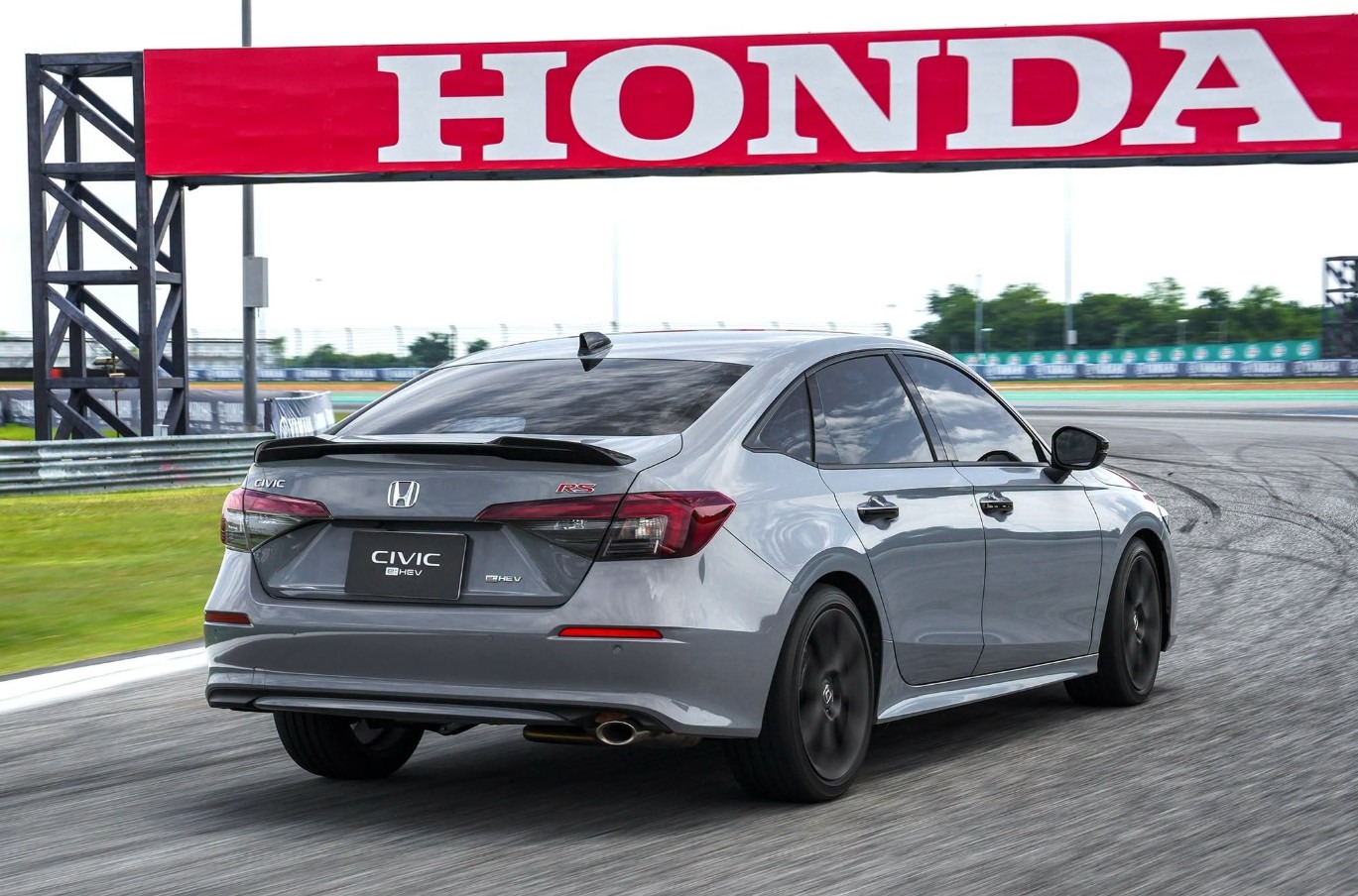 Honda Civic eHEV 2026 (11)