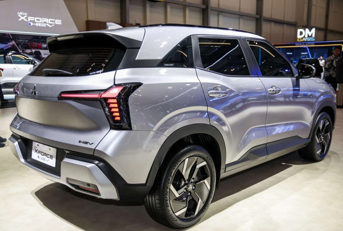 Mitsubishi Xforce HEV 2026 (2)