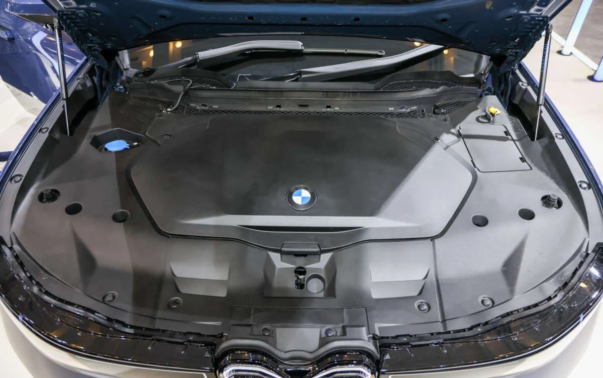 BMW iX3 2026 (4)